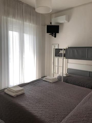 Hotel Oria リミニ エクステリア 写真